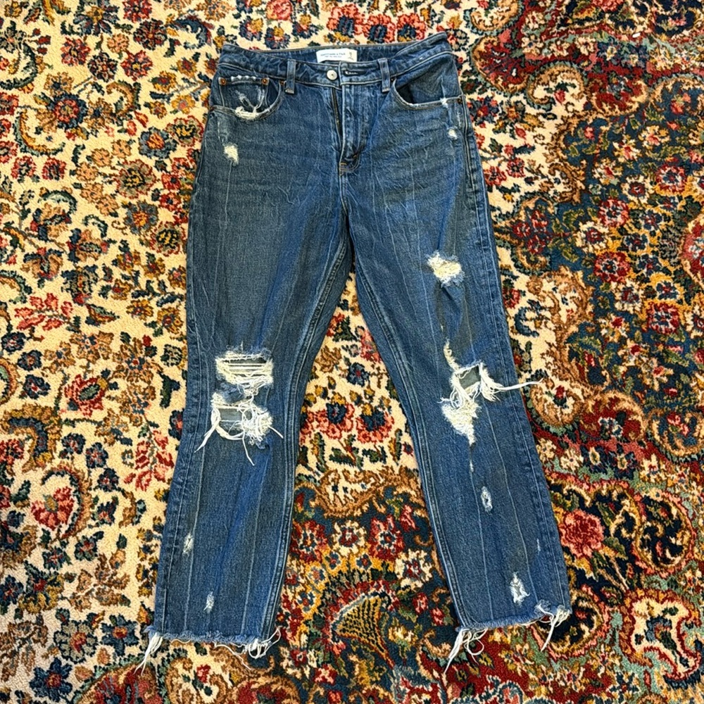 Abercrombie High Rise Mom Jeans Straight Leg Curve Love